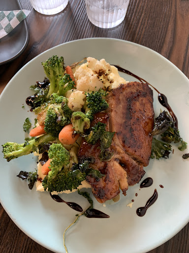 Photo of Accents Kitchen - 450 Vista Dr SE #102A, Medicine Hat, AB T1B 0S3